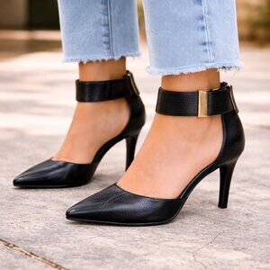 Dolce Vita Heels 6 Black Metallic Gold Ankle Strap Zip Back Pointed Toe Leather